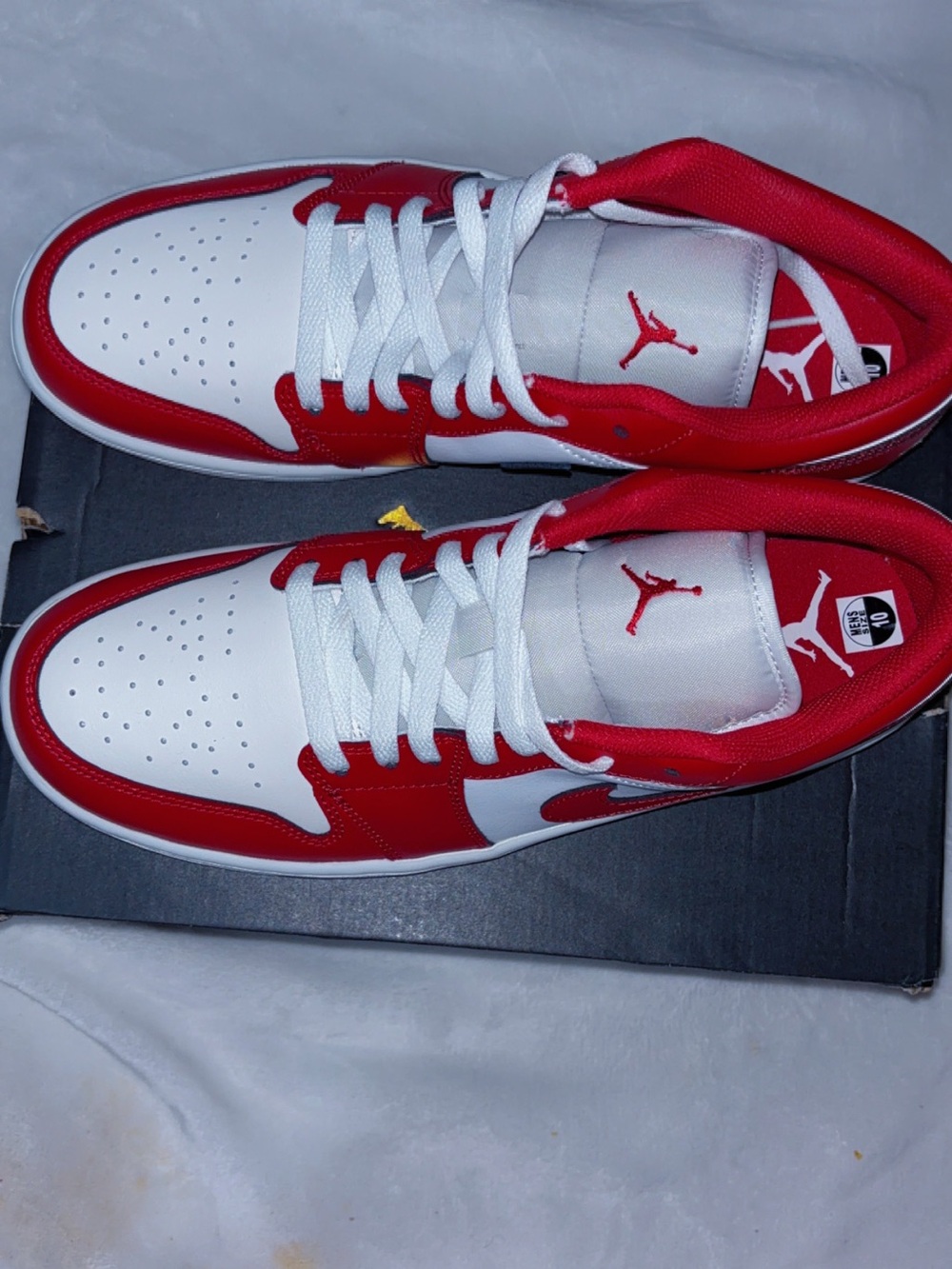Nike Air Jordan Low-Top Sneakers - White/Red